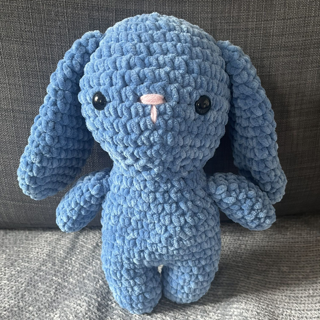 Gros lapin bleu 