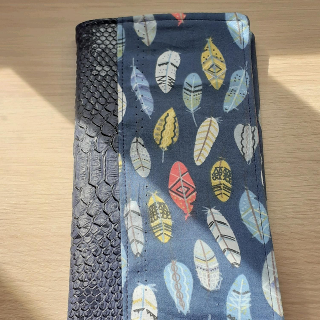 Porte chéquier plume