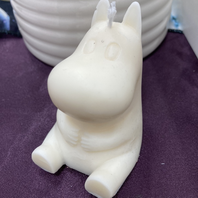 Cute Hippo character candle