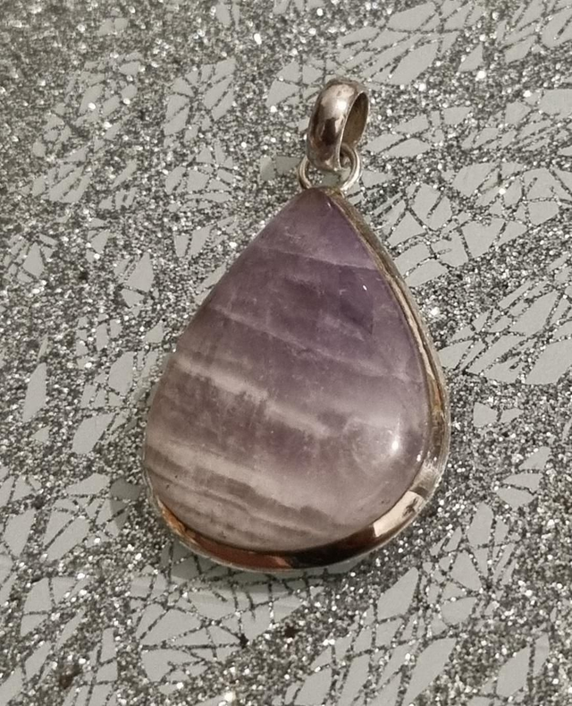 925 Sterling Silver Chevron Amethyst Pendant 
