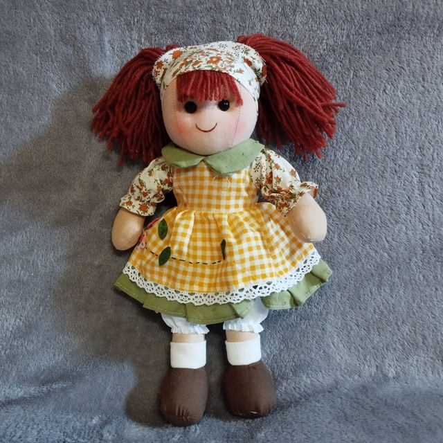 Poupée rembourrée en tissu petite 30 cm - 6