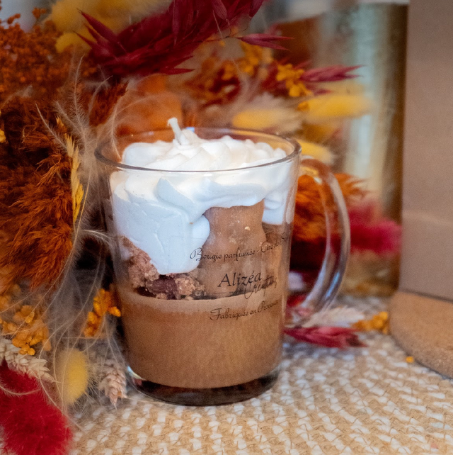 Bougie tasse « Roché praliné » - 230g