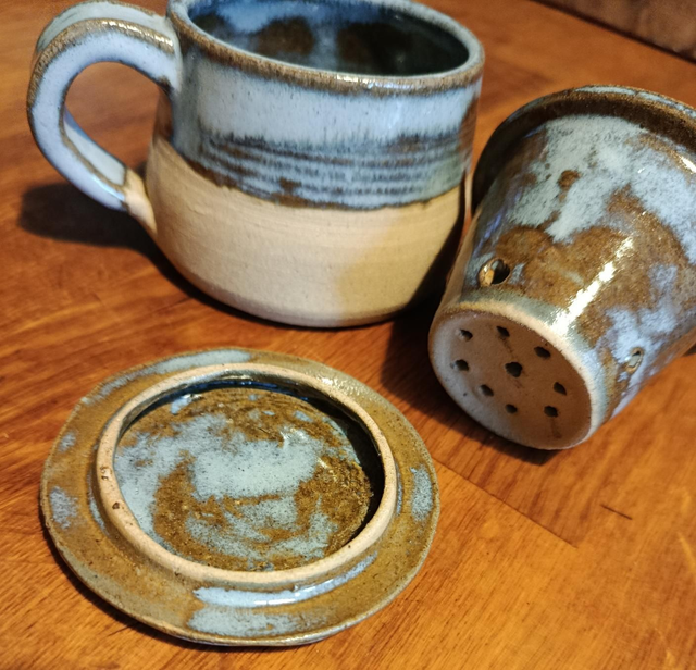 Loose leaf tea cup
