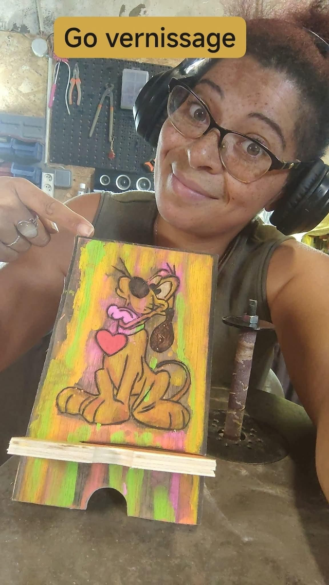 SUPPORT DE CHARGE TÉLÉPHONE 