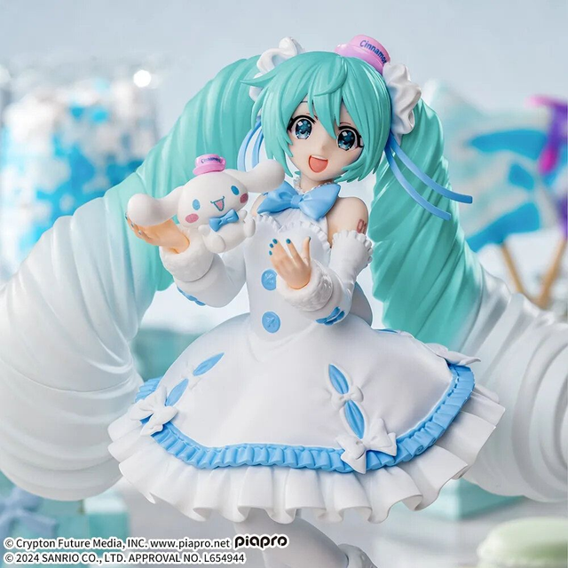 Figurine Hatsune Miku Luminasta Cinnamoroll White Dress