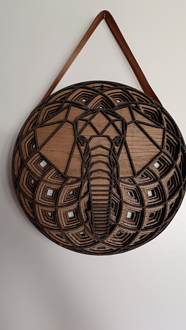 Tableau éléphant multicut 