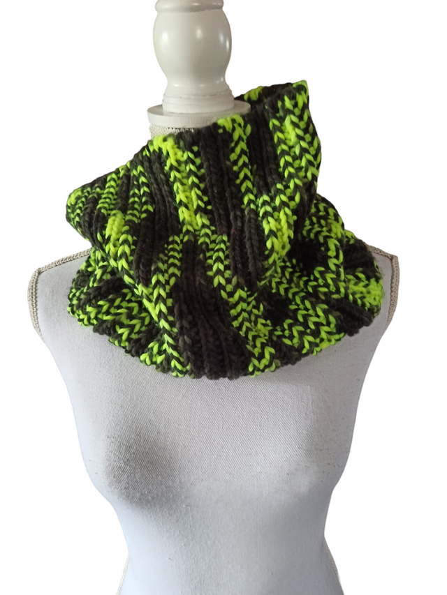 Tour de cou fluo (Ardene) 