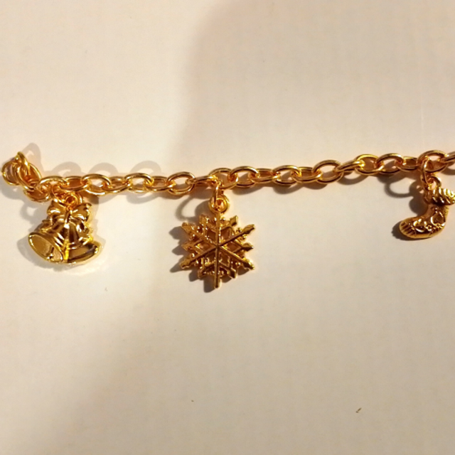 Ladies Gold Coloured Christmas Charm Bracelet - 2 Styles