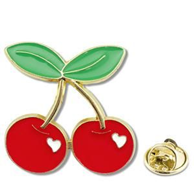 Pin's cerises