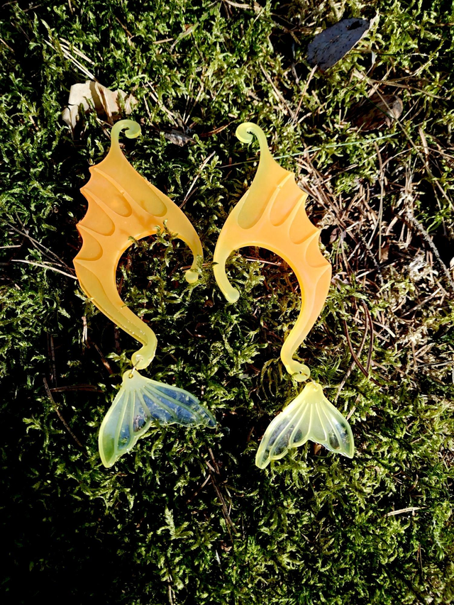 Kevyemmät Korvakäädyt 20 kpl erä / Lightweight ear cuffs 20 piece lot