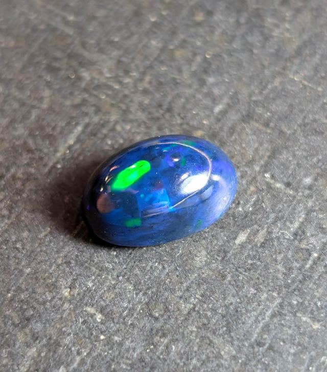 Opale Éthiopienne 3,85 carats 