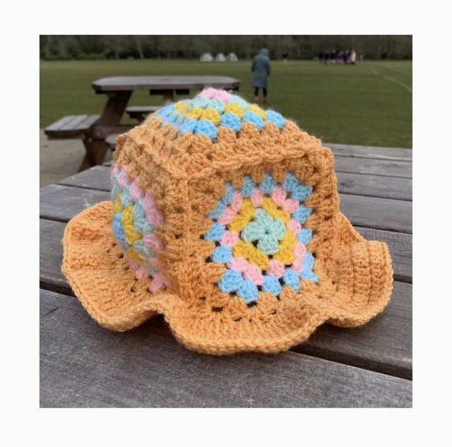 crochet granny square hat
