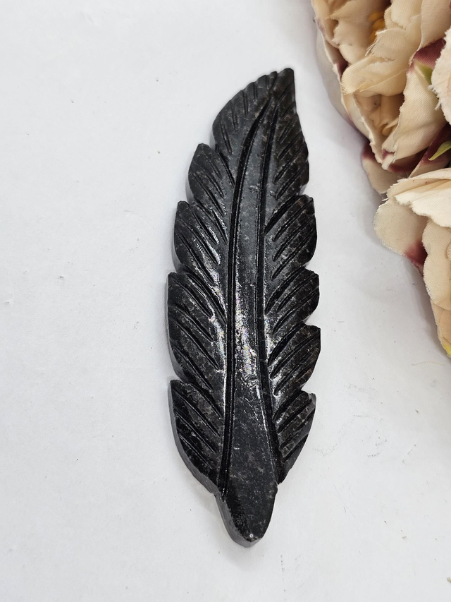 Black Jade feather carving