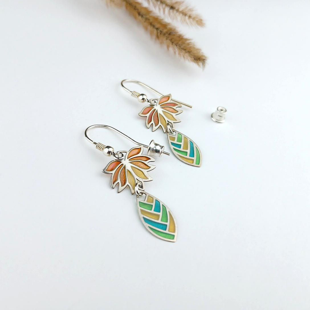 "Ananas", Boucles d'oreilles en émail Plique à Jour façon vitrail