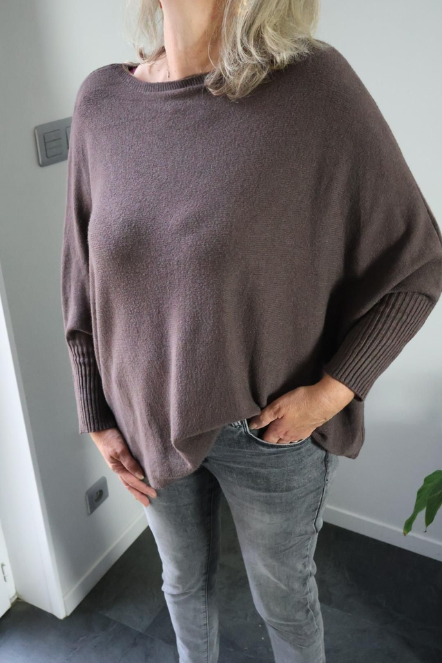 Pull chauve souris 