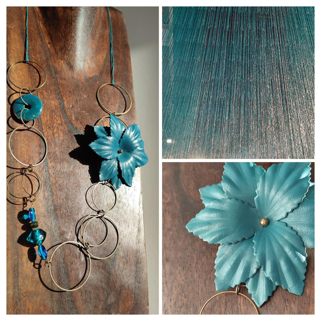 Z-Sautoir fleur en cuir, céramique et verre bleu paon, bronze monté sur fil de lin réglable , pièce unique 