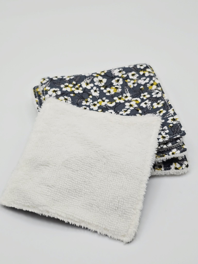 Lingette démaquillante