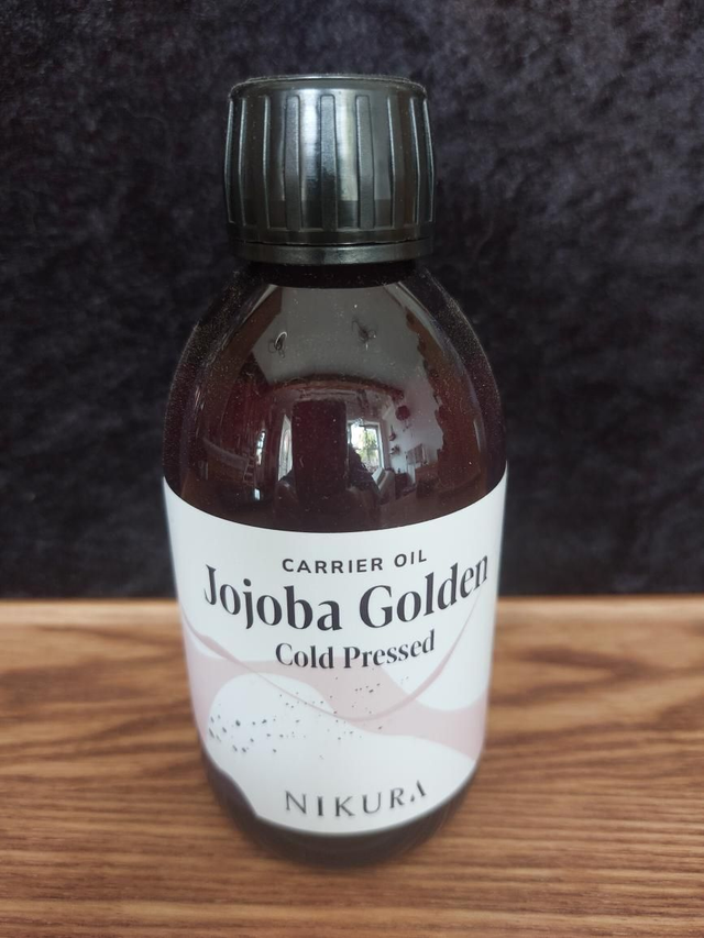 Jojoba oil 