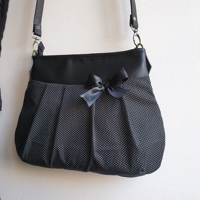Sac à bandoulière fermeture zippée "Pois noir & blancs" & simili cuir noir