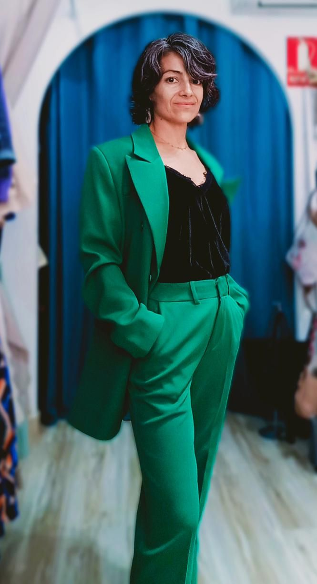 Traje chaqueta verde hierba