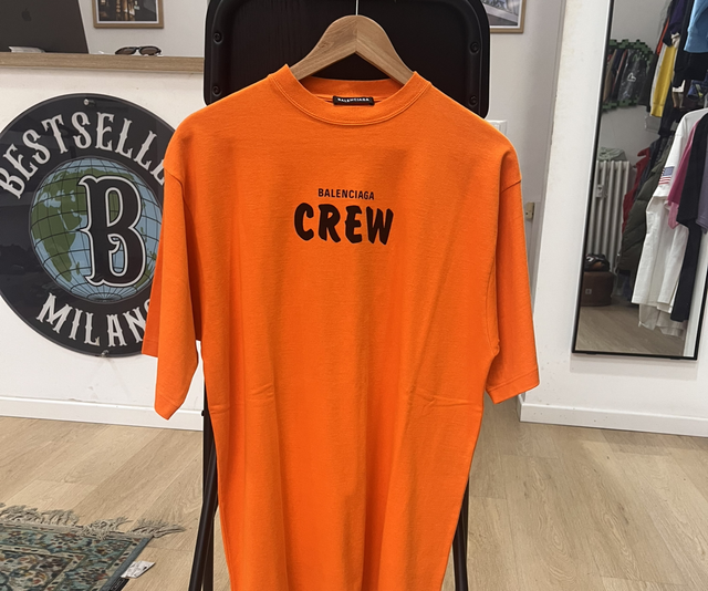 Balenciaga t-shirt size XXS fit L like NEW