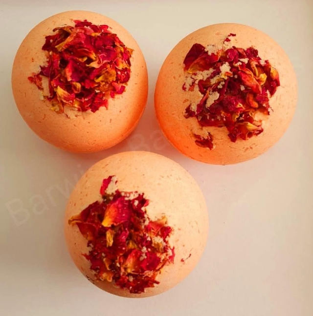 Rose Bathbomb 