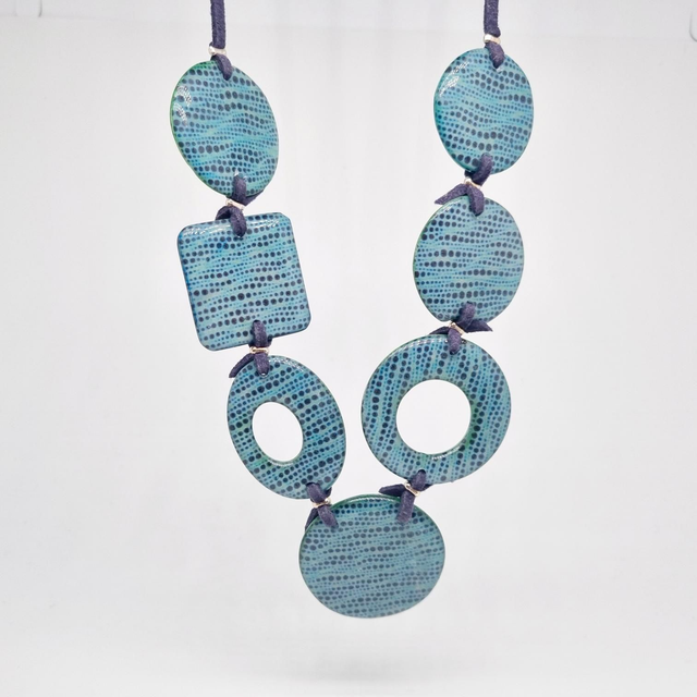 Collier multiple bleu blanc réversible