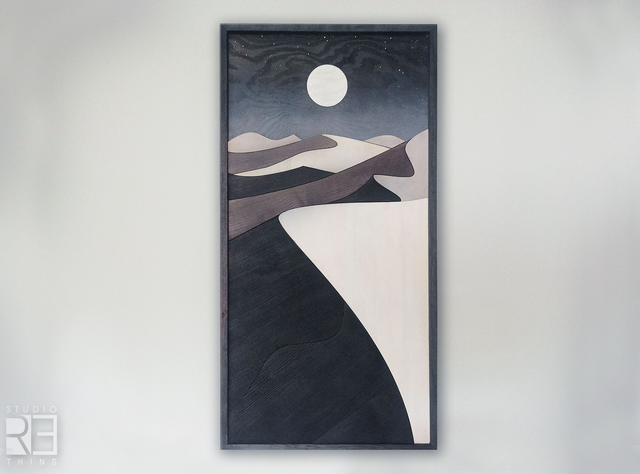 „Księżycowa Pustynia” – monochromatyczny pejzaż z drewna