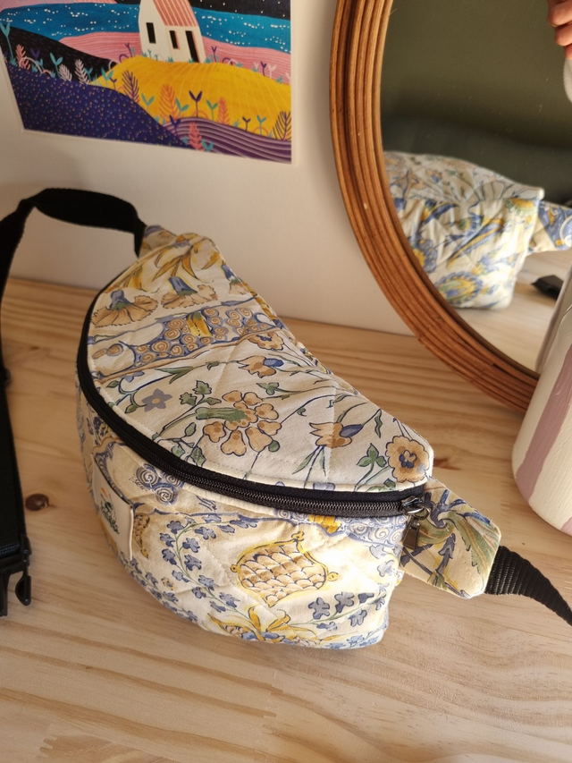 Banane fleuris matelassé 