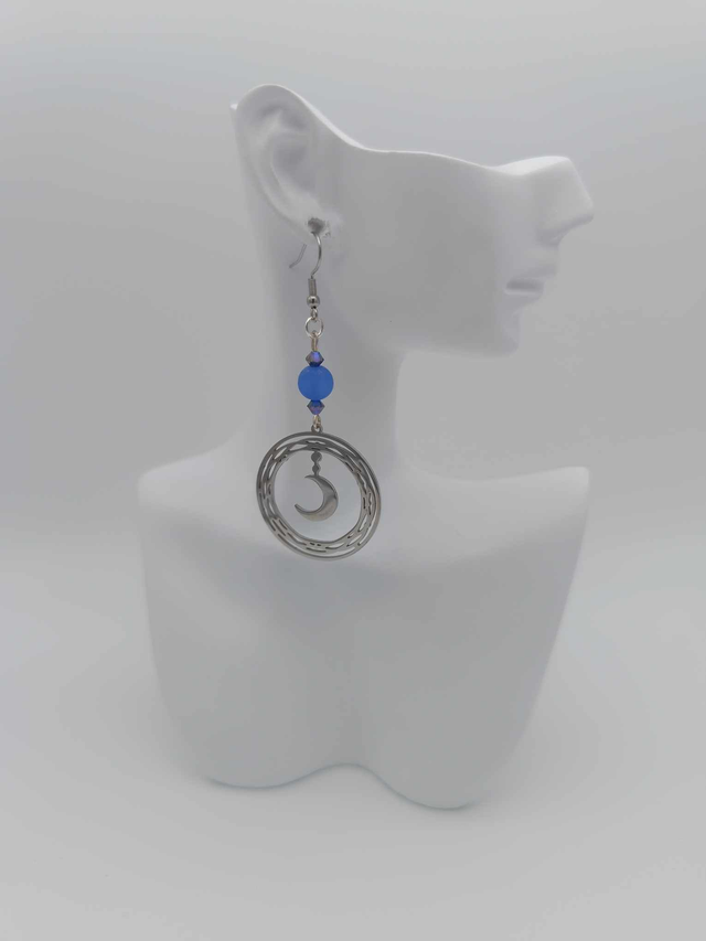 Boucles d&#039;oreilles en métal Lune et perles Swarovski  