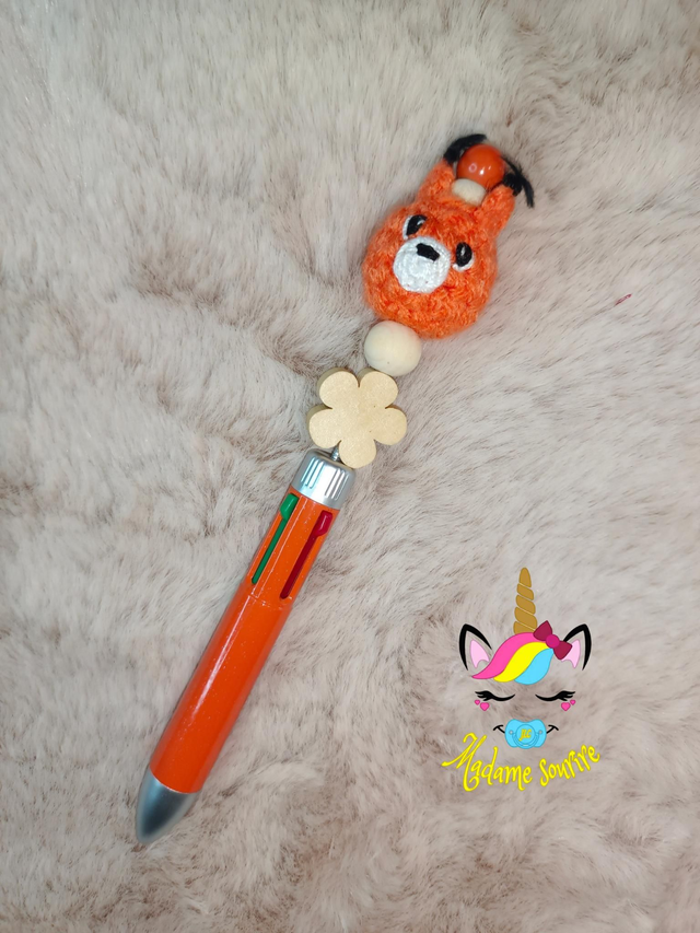 Stylo 4 couleurs Crochet