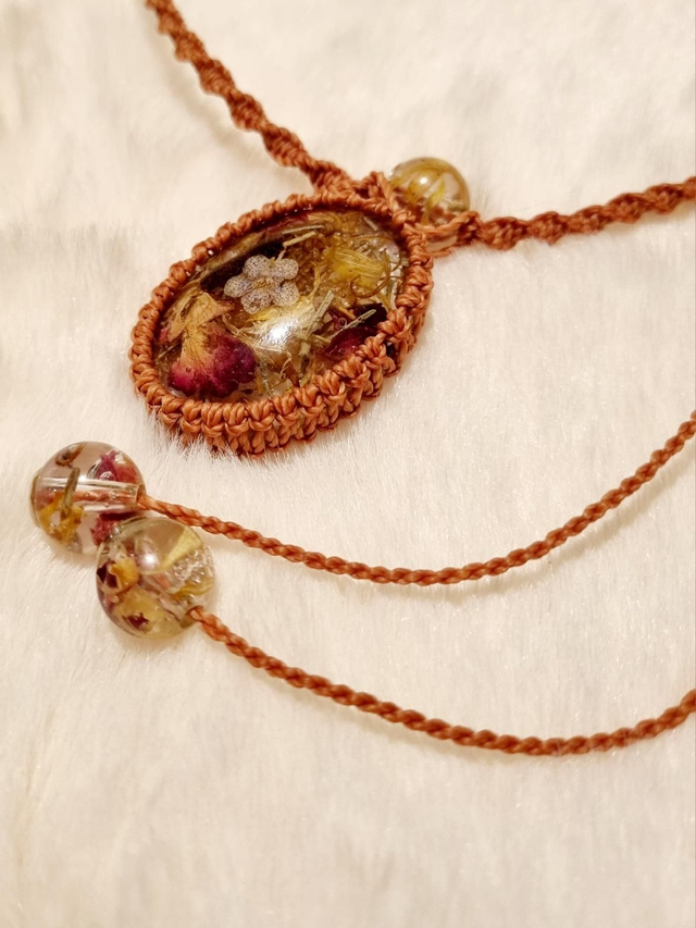 Samhain - Collier en micromacramé