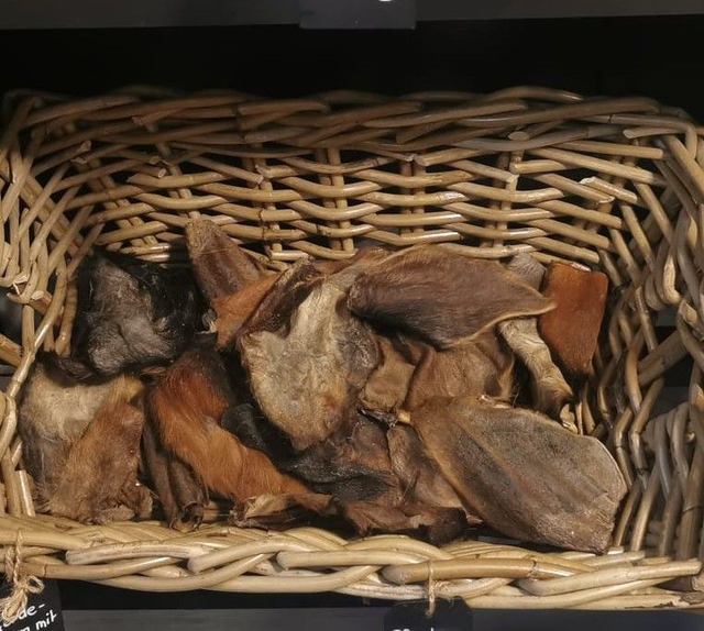 Apollo&#039;s Premium Pferdeohren mit Fell