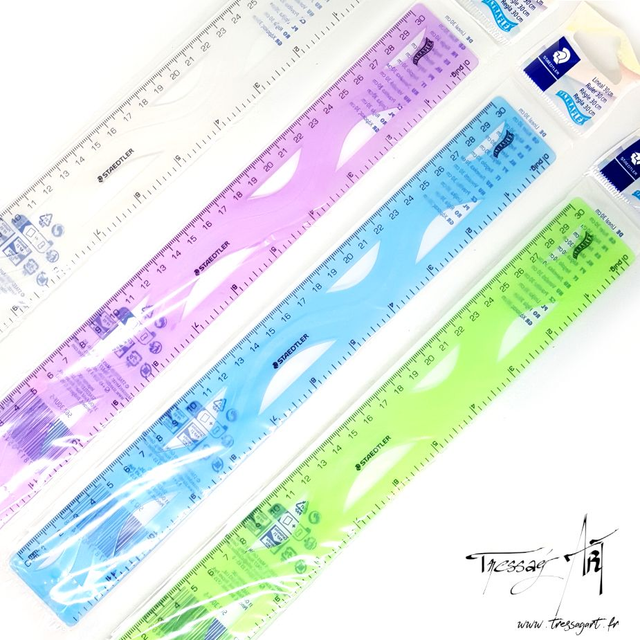STAEDTLER - REGLE PLASTIQUE FLEXIBLE 30 CM - ST018