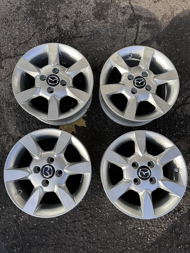 Alufelgen Mazda 6Jx14FH ET 45 4xLoch PCD100 DP74V3810
