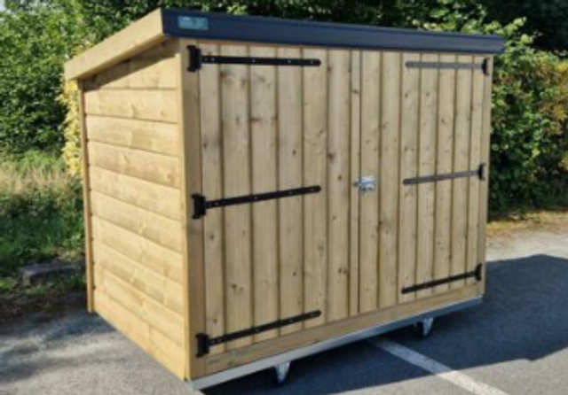 Coffre de rangement 2 porte bois 1,89 x 1,18 m, 2m²