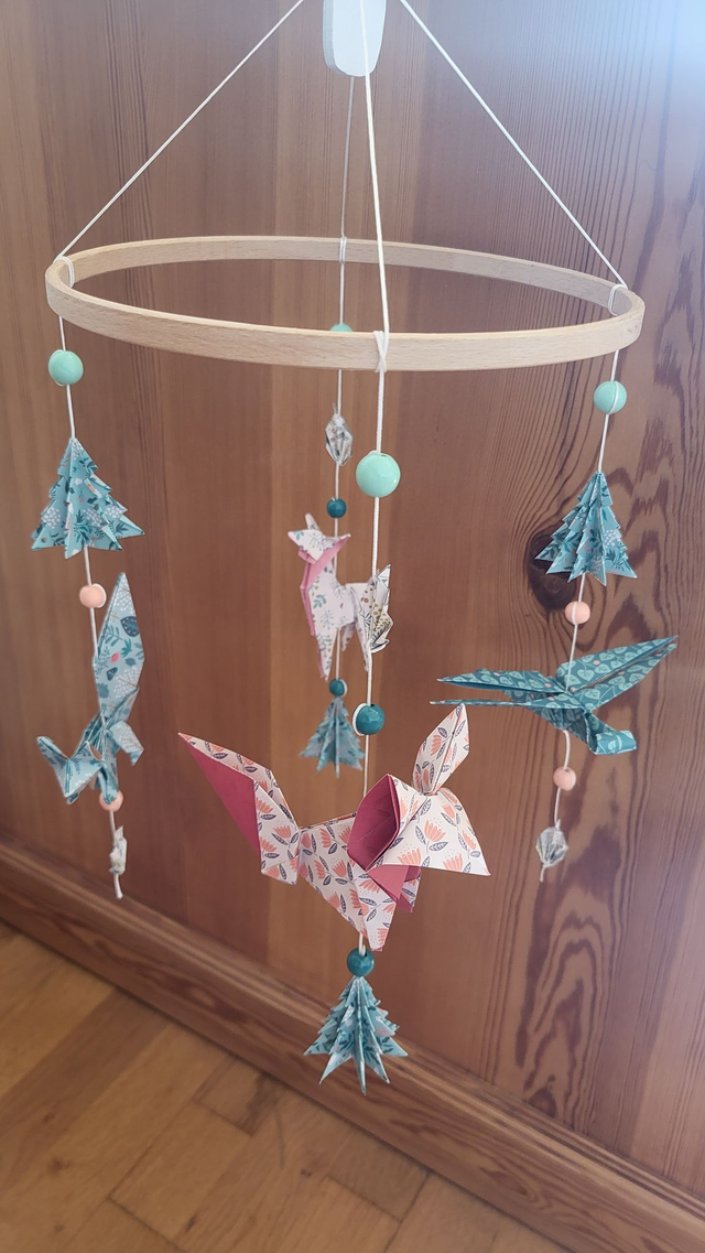 Mobile suspension - Forêt scandinave