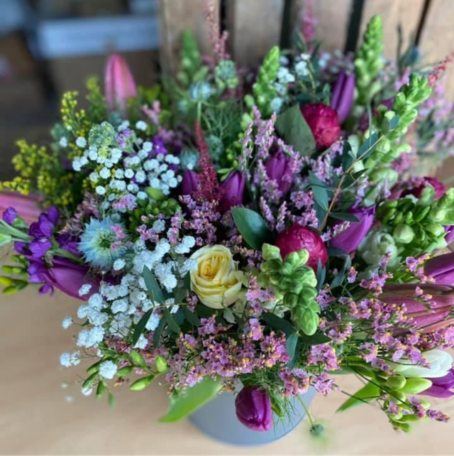 Floristry And Afternoon Tea: one to one 