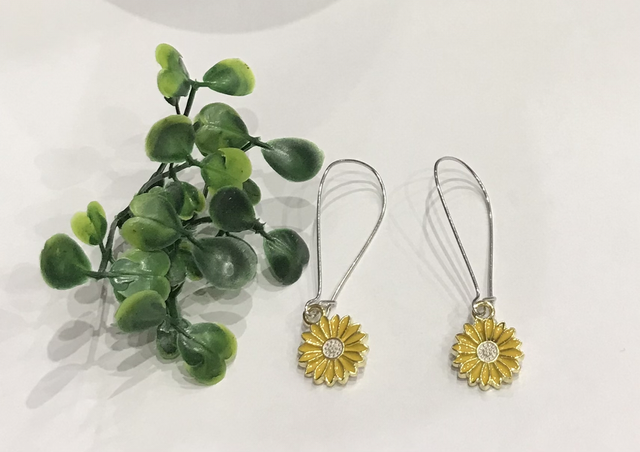 Silver Dangling Earrings- SDE86