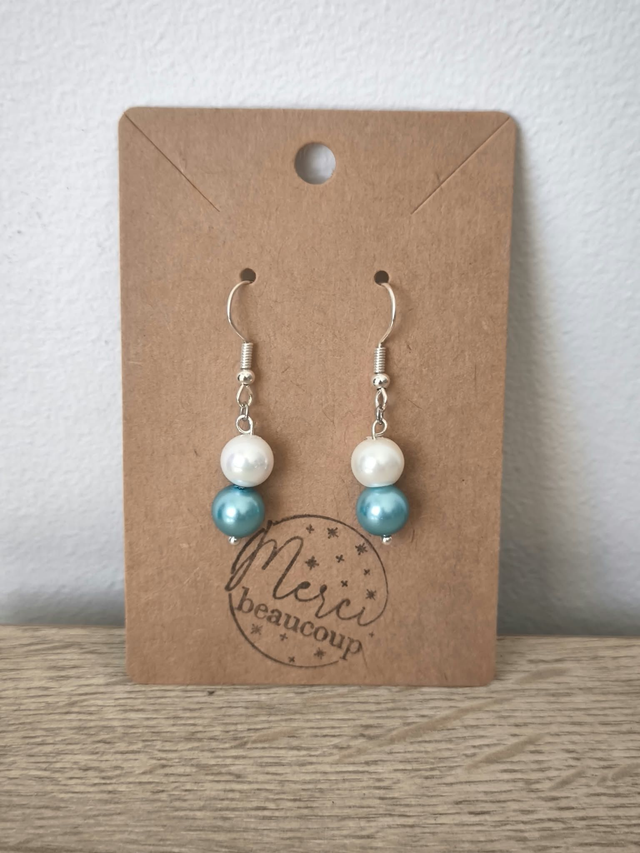 Boucles d’Oreilles Perles de Nacre et Turquoise de Majorque – Bijoux Élégants en Acier Inoxydable