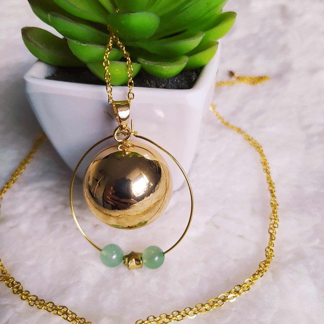 Bola de grossesse avec pierre aventurine verte