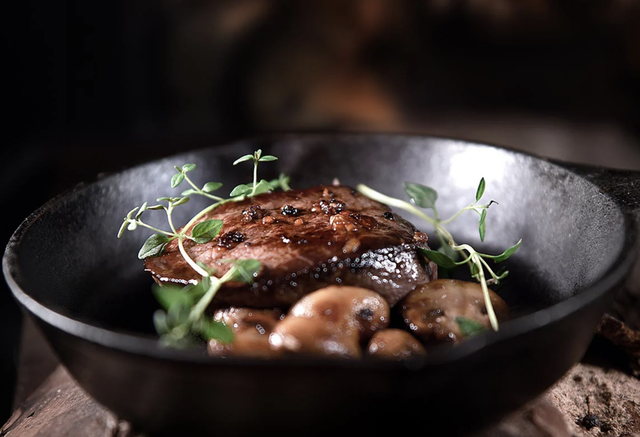 Fillet Medallions -Pack of 4 - £50 per kg