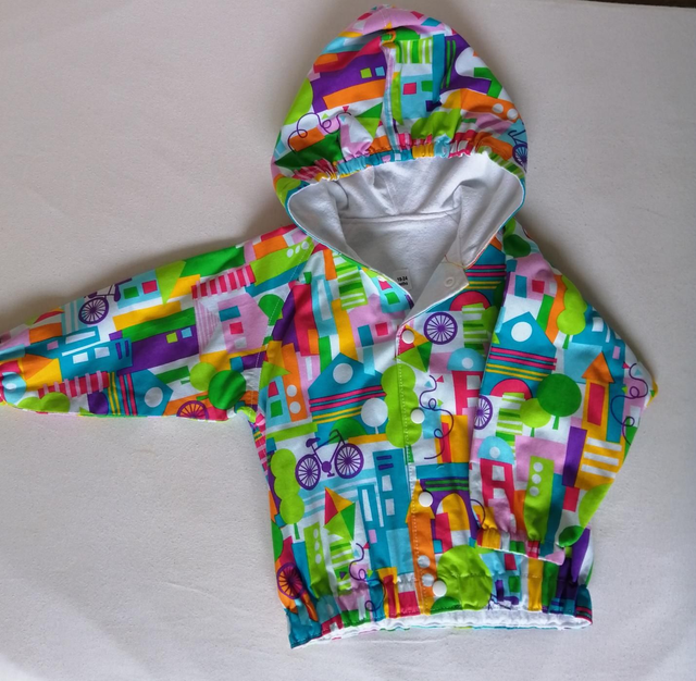 Jacket - 18 mth (86 cm).   Happy town