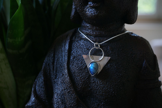 Manifestation Amulett: blauer Labradorit 