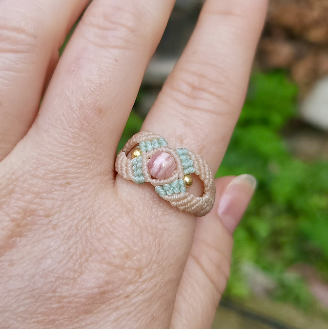 Bague &quot;Maïa&quot; Rhodocrosite (Taille réglable)