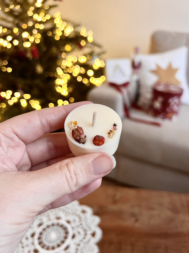 🎄 Mini bougie fleurie - parfum Sucreries - à l&#039;unité