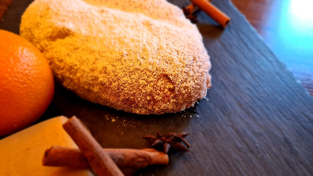 Orangen Marzipan Stollen