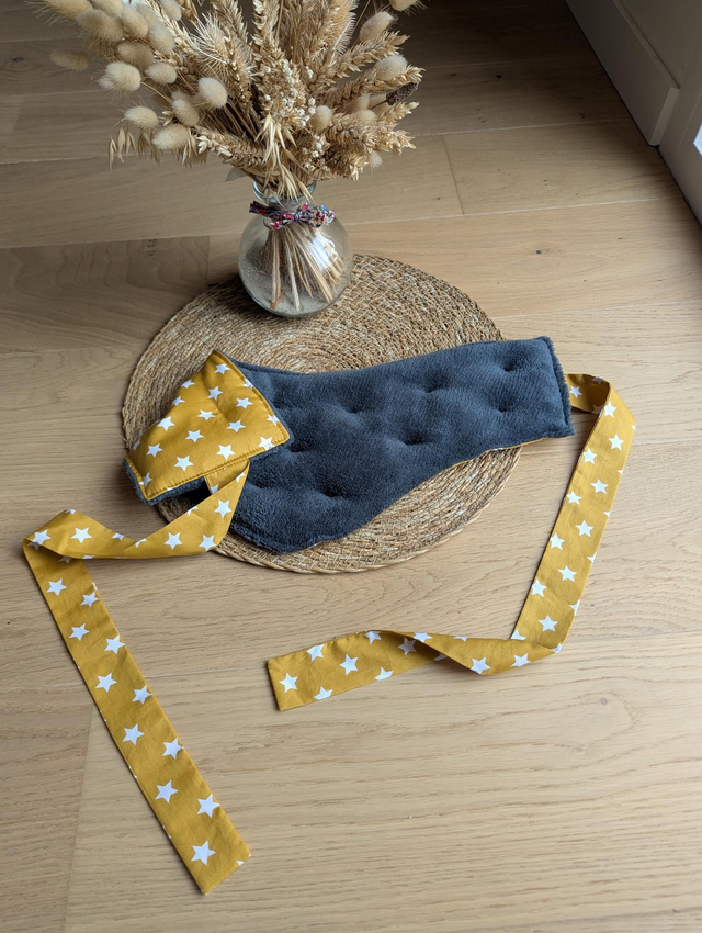 Bouillotte avec sangles