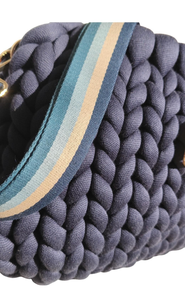 Nuita - grande bourse - logo en cuir