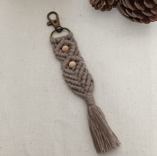 Porte-clés perles et macramé